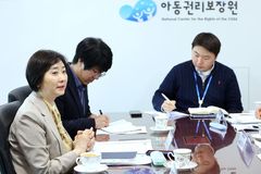 입양 절차 지연 원인 총정리… 대기 600가정·아동 287명 ‘입양 골든타임 위기’