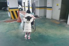 간호간병통합서비스 확대 요구 확산… 간병 국가책임제 논의 본격화