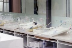 국내입양 절차 지연 논란 확산, 예비부모들 “입양 대기 길어졌다”…결연·자격심의 문제 제기