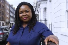 트랜스젠더 호칭 거부로 정직된 英 기독 간호사, NHS와 합의