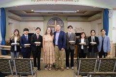 올리벳대학교(장재형 목사 설립), 지역 교회 예배서 신앙 간증 및 교제
