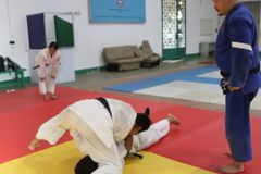 ‘십자인대 파열’ 유도 선교사 캄보디아 선교지 복귀