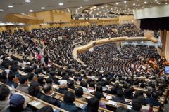 교인 감소 속 인건·관리비 등 고정비 늘고 선교·교육비 감소