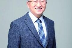 거룩한 폐교, 신앙의 절개로 지켜낸 130년의 유산