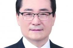 [연합시론] 피 묻은 잔해 위, 십자가의 느낌표를 세우며