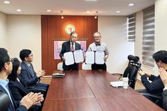 [전도편지] 서울기독대 재학생, 유학생들이 예수님의 일꾼이 되게 하소서!