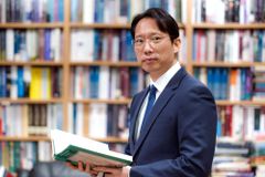 강산 목사, 헬라어 원문 5년 연구해 『로마서, 풀어쓴 성경』 출간