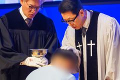 소망교도소, 개청 이래 최대 세례식… 누적 수세자 700여 명