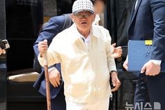 이만희 재수감 사흘 만 재차 구속집행정지 심문…이단 경계령 고조