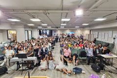 “화려한 건물보다 예수를 택하다”… LA 베이직 교회, 이전 감사예배 드려