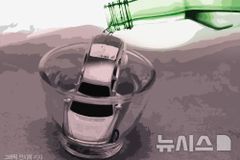 동해 음주 차량 충돌…60대 다마스 운전자 중상