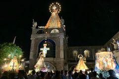 Antipolo diocese’s pontifically crowned images meet in procession