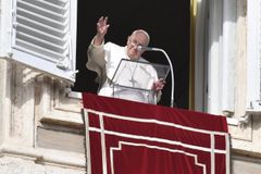 Pope Francis: Be surprised by God’s mercy this Advent