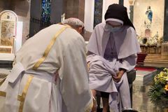 Manila bishop voices solidarity with Myanmar people on Holy Thursday