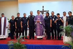 Simbahan, patuloy na tinutugunan ang spiritual needs ng mga uniformed personnel