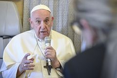 In new interview, Pope Francis asks for ‘peace in the world’ for Christmas