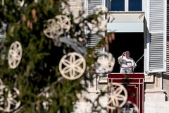 Pope Francis offers five commitments as Christmas approaches