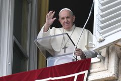 Pope to Philippine Catholic schools: Form authentic witnesses to Christ