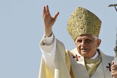 Legacy ni Pope Benedict XVI, inalala ng MOP