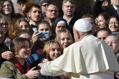 Pope Francis: Witness to the truth by exposing ‘fake news’