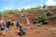 Homonhon priest calls for end to ‘desecration’ of historic island
