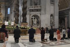 Pope Francis: The Word of God rekindles hope