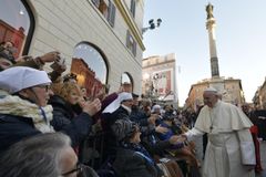 Immaculate Conception: Pope Francis cancels traditional act of veneration due to pandemic
