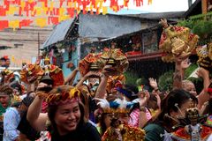 Thousands of Sto. Niño devotees gather for Sinulog in Cebu