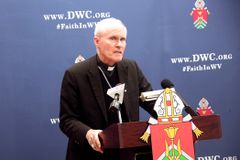 West Virginia bishop asks predecessor to repay $792,000 to diocese
