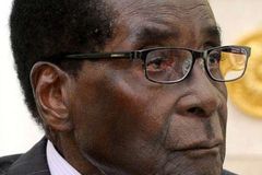 As Zimbabwe’s president resigns, Catholic bishops call for peace and patience