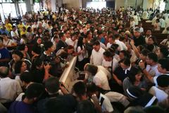 Fr. Tito laid to rest amid calls for justice
