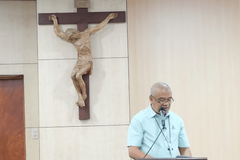 Bishop wants continuing formation for priests