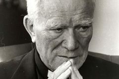 Film chronicles life and legacy of Fr Patrick Peyton, ‘The Rosary Priest’