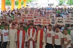 Iligal na mining operations ng APMC sa Sibuyan island, kinondena