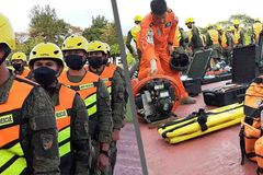 Search and rescue troops na ipapadala sa Turkey, binigyan ng blessings ng MOP