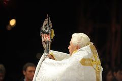 Benedict XVI describes ‘Protestantization’ of the Eucharist in posthumous publication