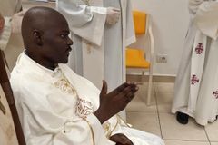 Priest with cancer dies 23 days after his hospital room ordination