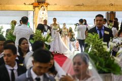 Cost of wedding prevents Filipinos from getting married in church, says survey