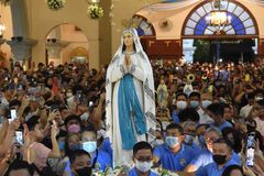 Our Lady of Lourdes, bukas sa mga may karamdaman