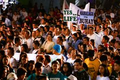 Cardinal Tagle, papal nuncio call on Filipino faithful to join ‘Walk for Life’ on Feb 18