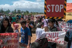 As anti-mining barricade continues, Palawan bishop says farmers, IPs want their voices heard