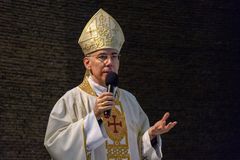 Papal nuncio urges Philippine canon lawyers to work as evangelizers