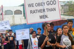 Laguna bishop speaks out against gun-toting priests