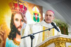 Papal nuncio urges Filipinos to respect, protect life