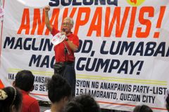 Bishop cries justice for slain peasant leader