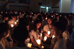Iloilo students at ‘Caravan for Life’ call for for love not violence