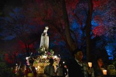 LOOK:  Filipino Catholics mark Fatima centennial