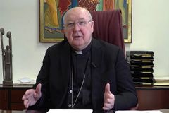 Cardinal Farrell to lead Vatican investment oversight committee