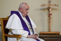 Pope Francis had pizza dinner, may leave hospital Saturday