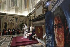 Make charity more of an encounter, less of a ‘service,’ Pope Francis says
